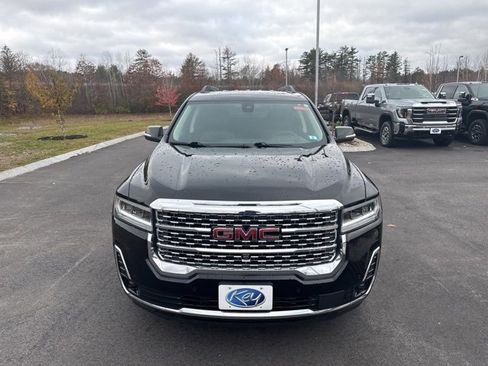 Used 2023 GMC Acadia Denali image 9