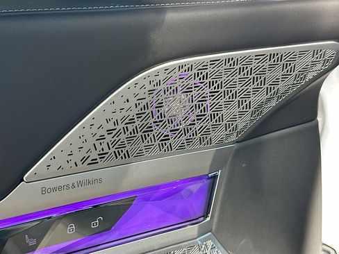 Certified 2023 BMW 760i xDrive image 19