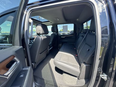Used 2023 GMC Sierra 1500 Denali AWD/4WD image 26