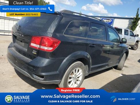 Used 2017 Dodge Journey SXT w/ Comfort/Convenience Group FWD image 4
