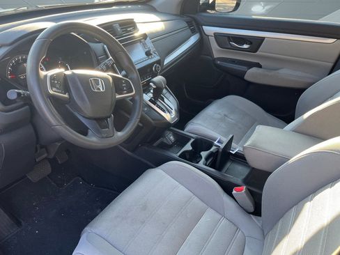 Used 2018 Honda CR-V LX image 3