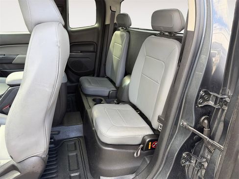Used 2017 Chevrolet Colorado W/T w/ WT Convenience Package image 13
