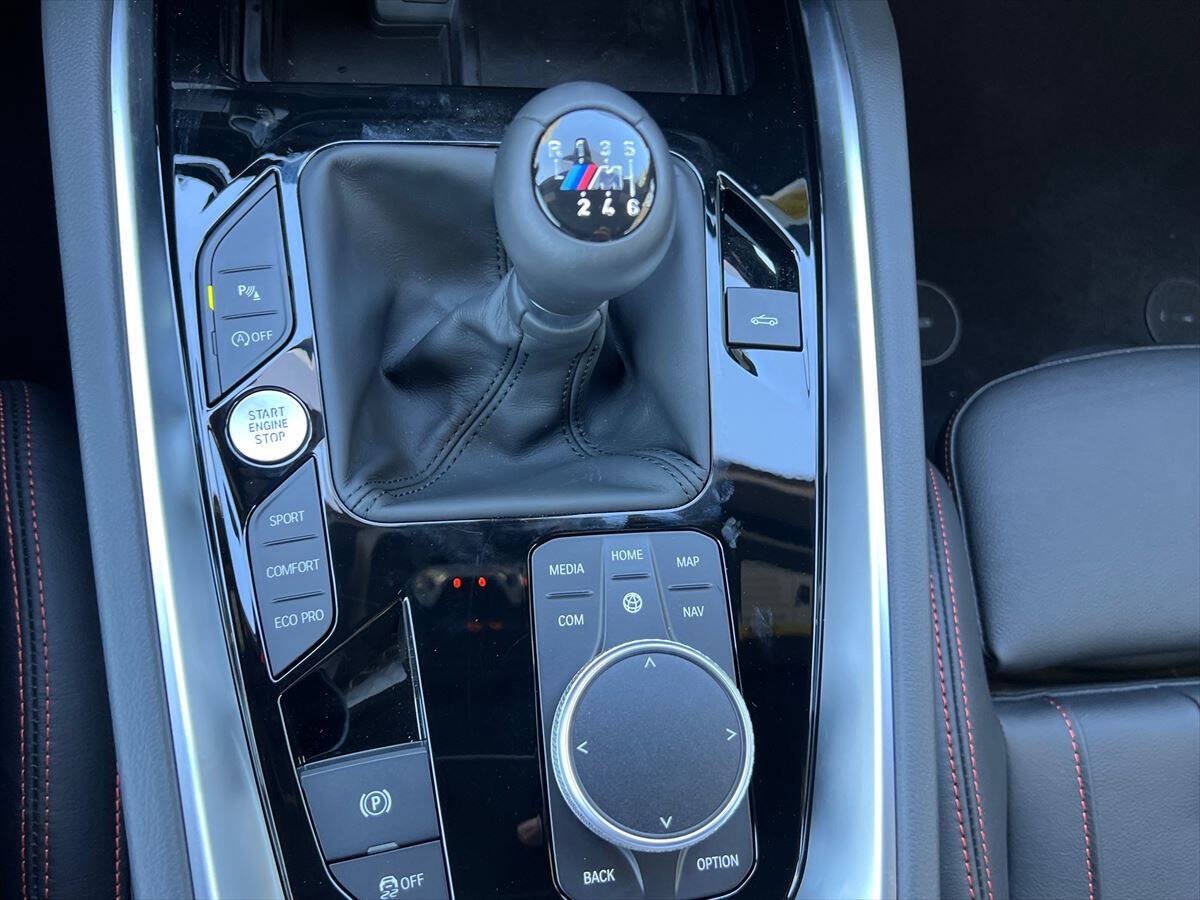 Used 2026 BMW Z4 M40i RWD image 19