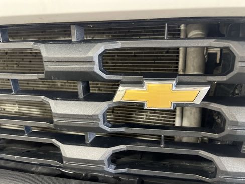 Certified 2023 Chevrolet Silverado 2500 Custom w/ Custom Value Package image 32