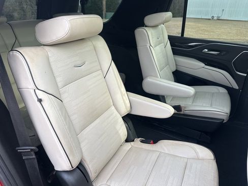 Used 2021 Cadillac Escalade Sport w/ Driver Assist Tech Package image 49