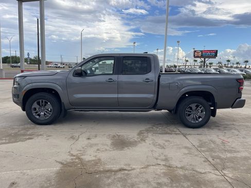 New 2026 Nissan Frontier SV w/ SV Convenience Package image 2