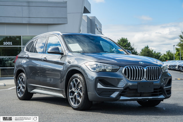 Used 2021 BMW X1 xDrive28i w/ Convenience Package AWD/4WD image 1