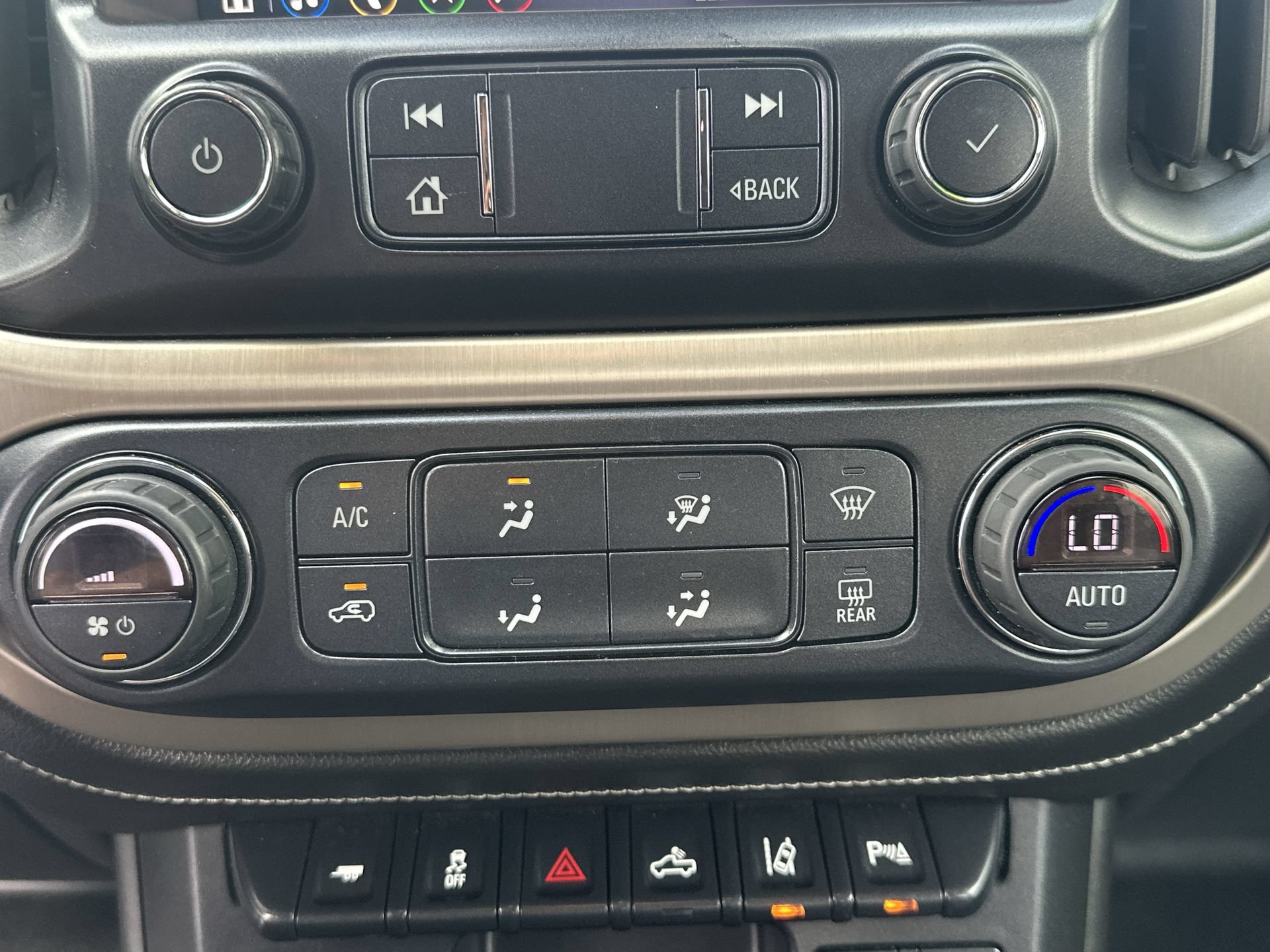 Used 2020 GMC Canyon Denali AWD/4WD image 29