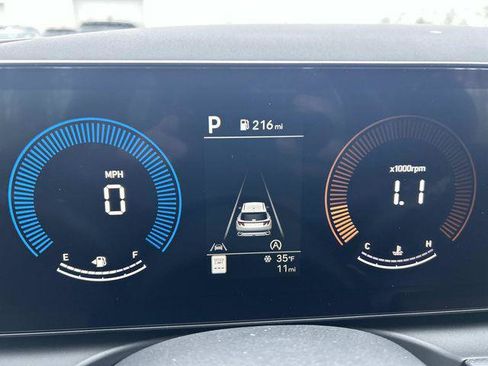 New 2026 Hyundai Tucson SE image 12