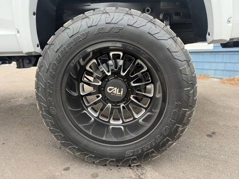 Used 2016 RAM 2500 Tradesman w/ Popular Equipment Group image 21