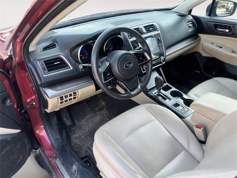 Used 2019 Subaru Outback 2.5i Limited image 10