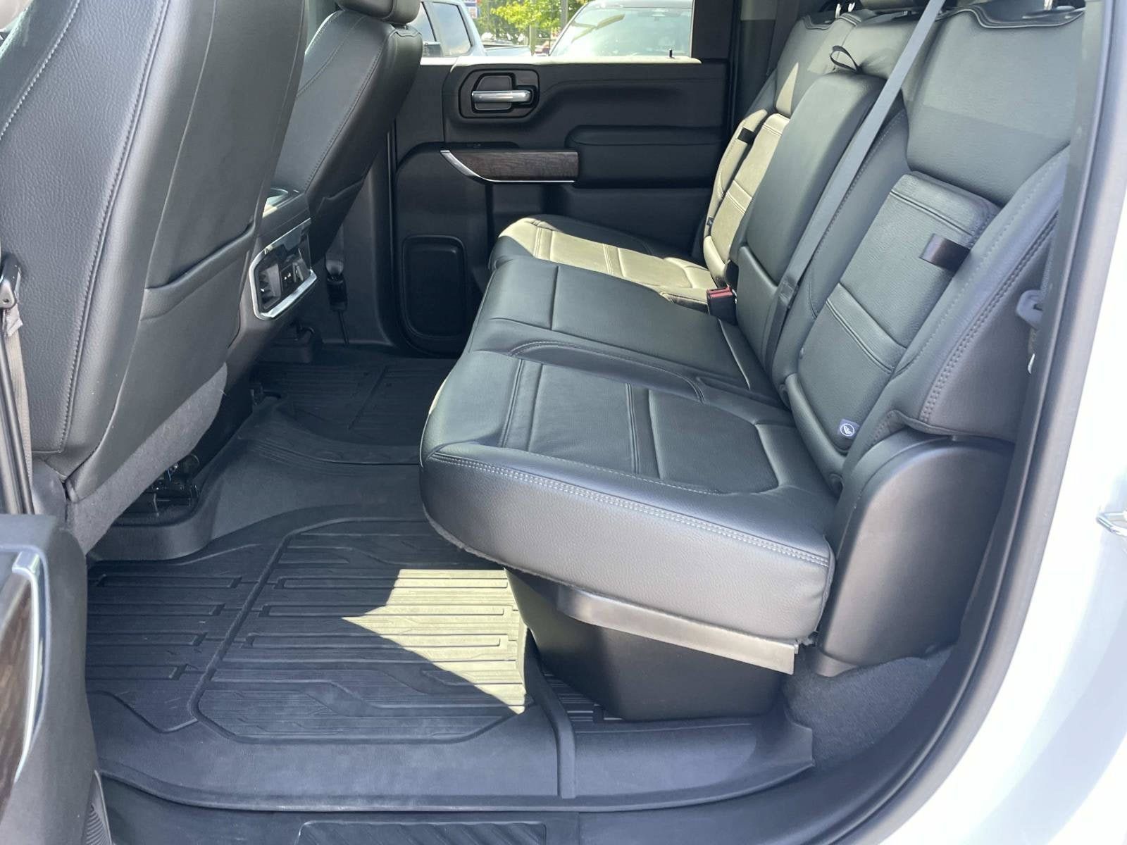 Used 2022 GMC Sierra 3500 Denali w/ Denali Ultimate Package AWD/4WD image 17