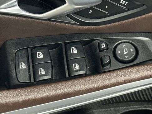 Used 2019 BMW 330i 330i w/ Premium Package image 17