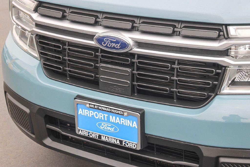 Used 2022 Ford Maverick Lariat w/ Lariat Luxury Package FWD image 14
