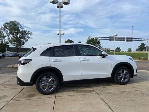 New 2027 Honda HR-V LX image 11