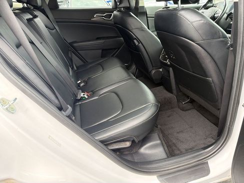 Used 2023 Kia Sportage EX FWD image 15
