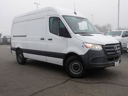 Used 2020 Mercedes-Benz Sprinter 144 Cargo w/ Cargo Protection Package image 4