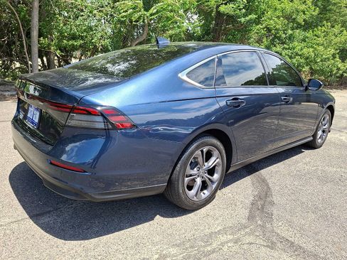 Certified 2023 Honda Accord EX image 6