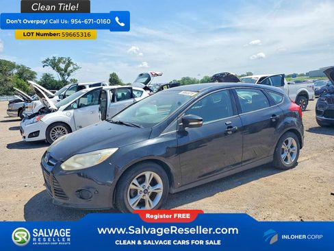 Used 2014 Ford Focus SE FWD image 1