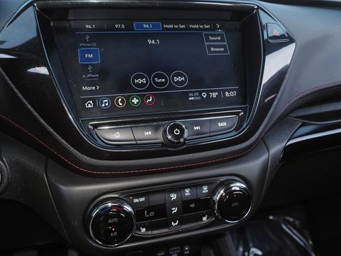 Used 2023 Chevrolet TrailBlazer RS w/ Convenience Package FWD image 8
