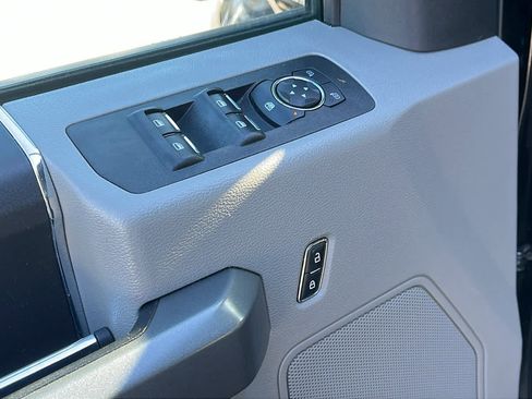 Used 2018 Ford F150 XLT image 22