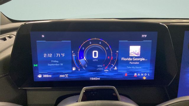 Used 2026 Chevrolet Traverse High Country w/ LPO, Floor Liner Package AWD/4WD image 17