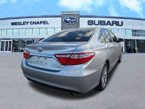 Used 2015 Toyota Camry XLE image 5