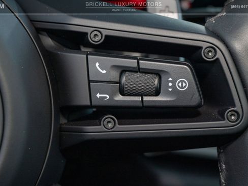 Used 2024 Porsche 911 Carrera S image 25