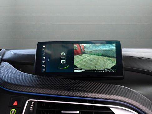 Used 2019 BMW i8 Roadster image 22