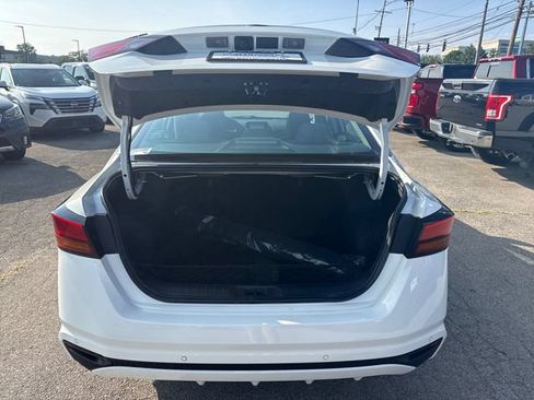 Certified 2024 Nissan Altima 2.5 S FWD image 10