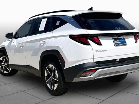 Certified 2025 Hyundai Tucson SEL FWD image 11