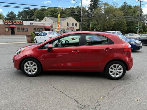 Used 2013 Kia Rio LX w/ PWR Pkg FWD image 2