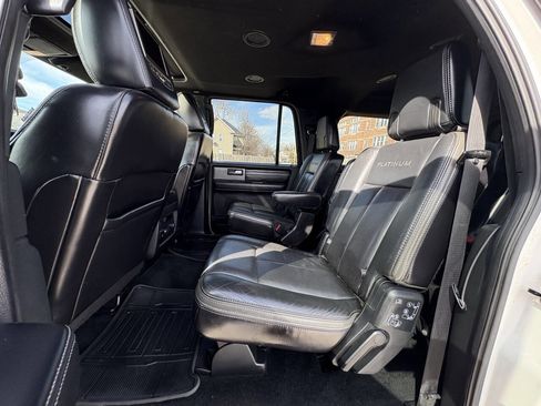 Used 2016 Ford Expedition EL Platinum image 25