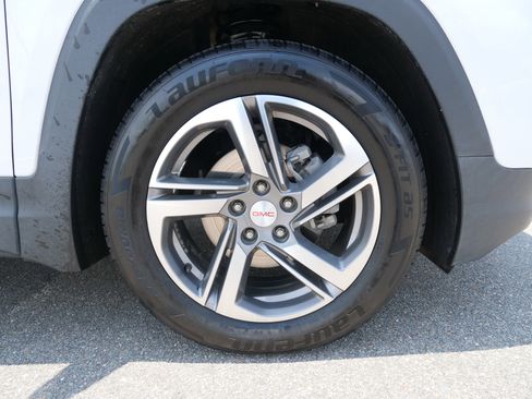 Used 2020 GMC Terrain SLT w/ Preferred Package image 10