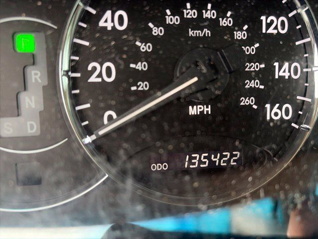 Used 2010 Toyota Avalon Limited FWD image 10