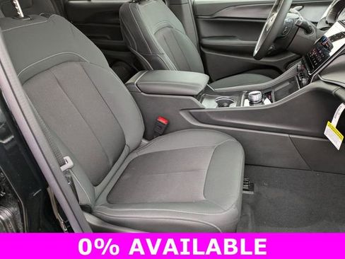 New 2026 Jeep Grand Cherokee Laredo image 27