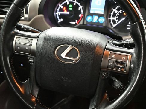 Used 2018 Lexus GX 460 w/ Navigation Package AWD/4WD image 14