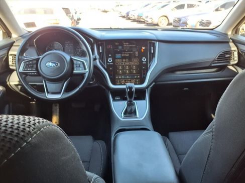 Used 2023 Subaru Outback Premium image 2