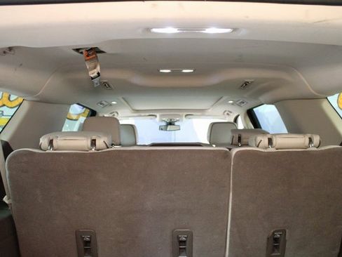 Used 2022 GMC Yukon XL Denali image 16