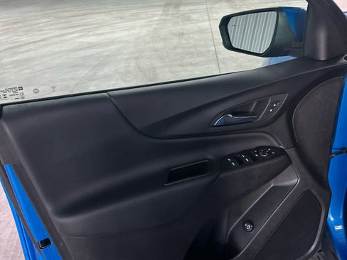 Used 2024 Chevrolet Equinox LT image 13