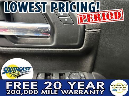 Used 2022 Chevrolet Silverado 1500 LT Trail Boss w/ Bed Protection Package image 12