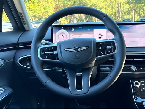New 2026 Genesis GV70 2.5T image 19