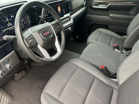 Used 2023 GMC Sierra 1500 Elevation w/ X31 Off-Road Package image 12