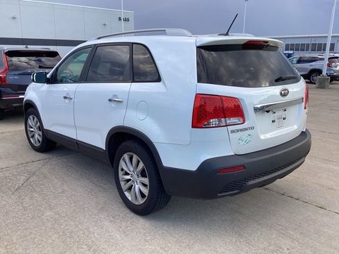 Used 2011 Kia Sorento EX w/ Premium Pkg FWD image 12