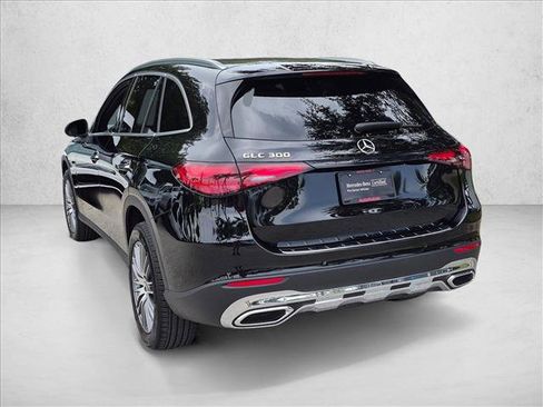 Certified 2026 Mercedes-Benz GLC 300 image 7