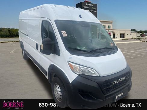 Used 2023 RAM ProMaster 2500 FWD image 8