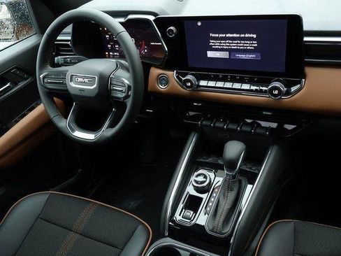 New 2026 GMC Canyon AT4 image 13