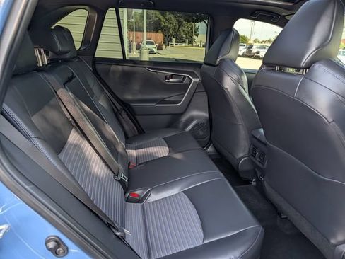 Used 2025 Toyota RAV4 XSE w/ Advanced Technology Package AWD/4WD image 71