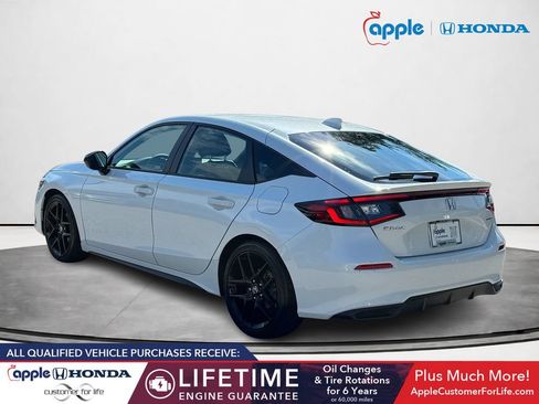 Used 2024 Honda Civic Sport image 4