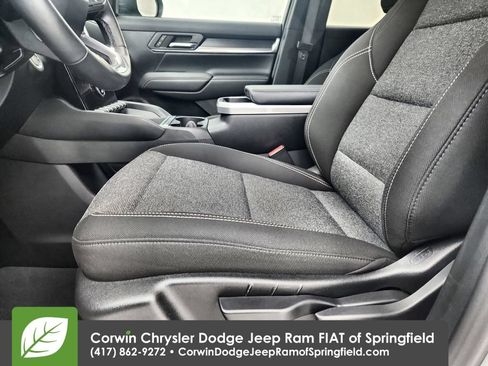 Used 2026 GMC Terrain Elevation AWD/4WD image 19